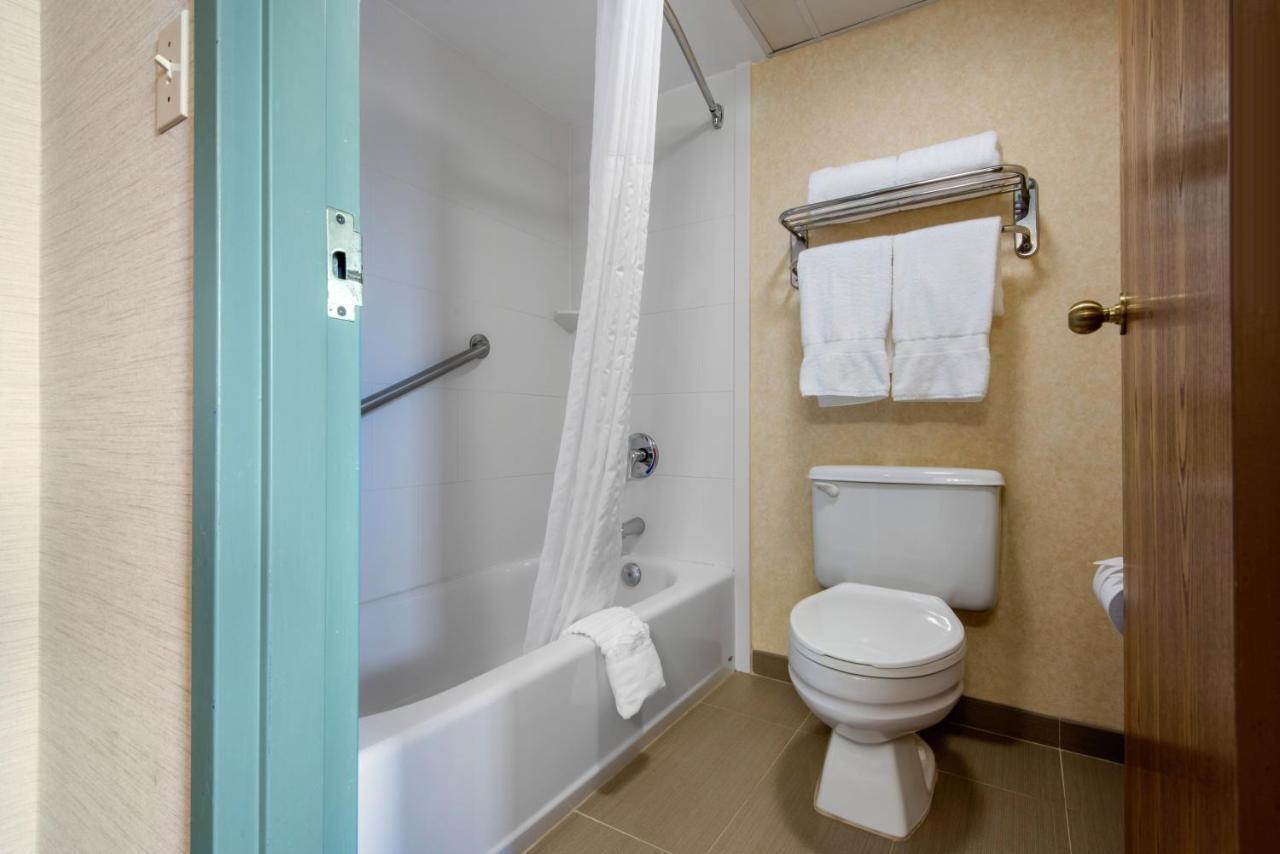 Quality Inn & Suites Мансфилд Экстерьер фото